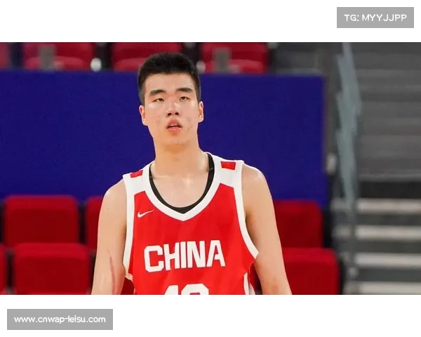 全运会U18男篮现“眼神防守”,张懿赵杰贴身盯防李悦洲登热搜